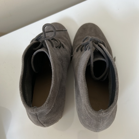 Grey suede wedges - Picture 4 of 5